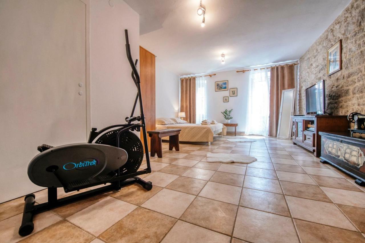 Heart Of Town Apartamento Zadar Exterior foto