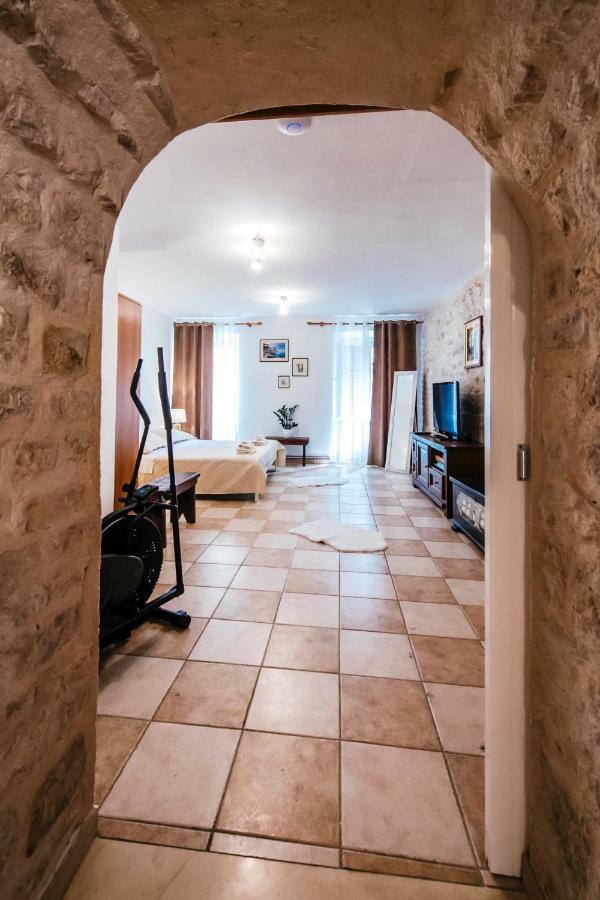Heart Of Town Apartamento Zadar Exterior foto