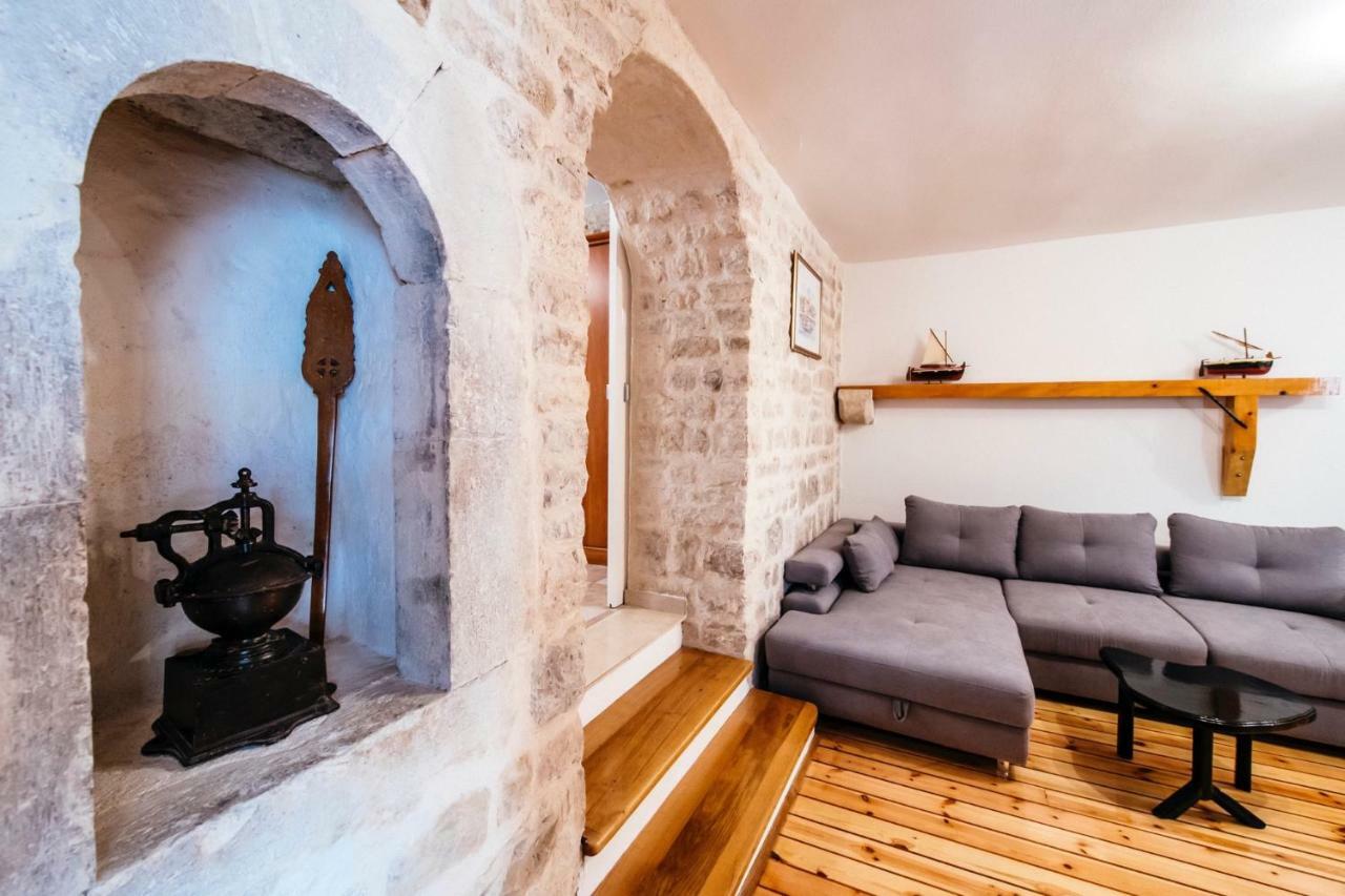 Heart Of Town Apartamento Zadar Exterior foto